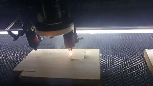 Voiern laser cutting wood 2cm thickness